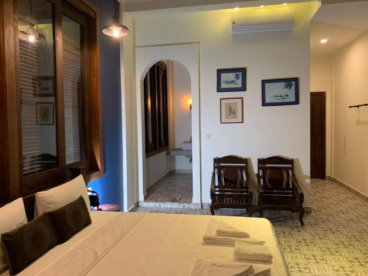 The J Break Boutique Hotel Кампот Екстериор снимка